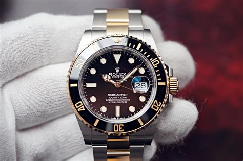 rolex submariner vs mondia|the rolex submariner 2022.